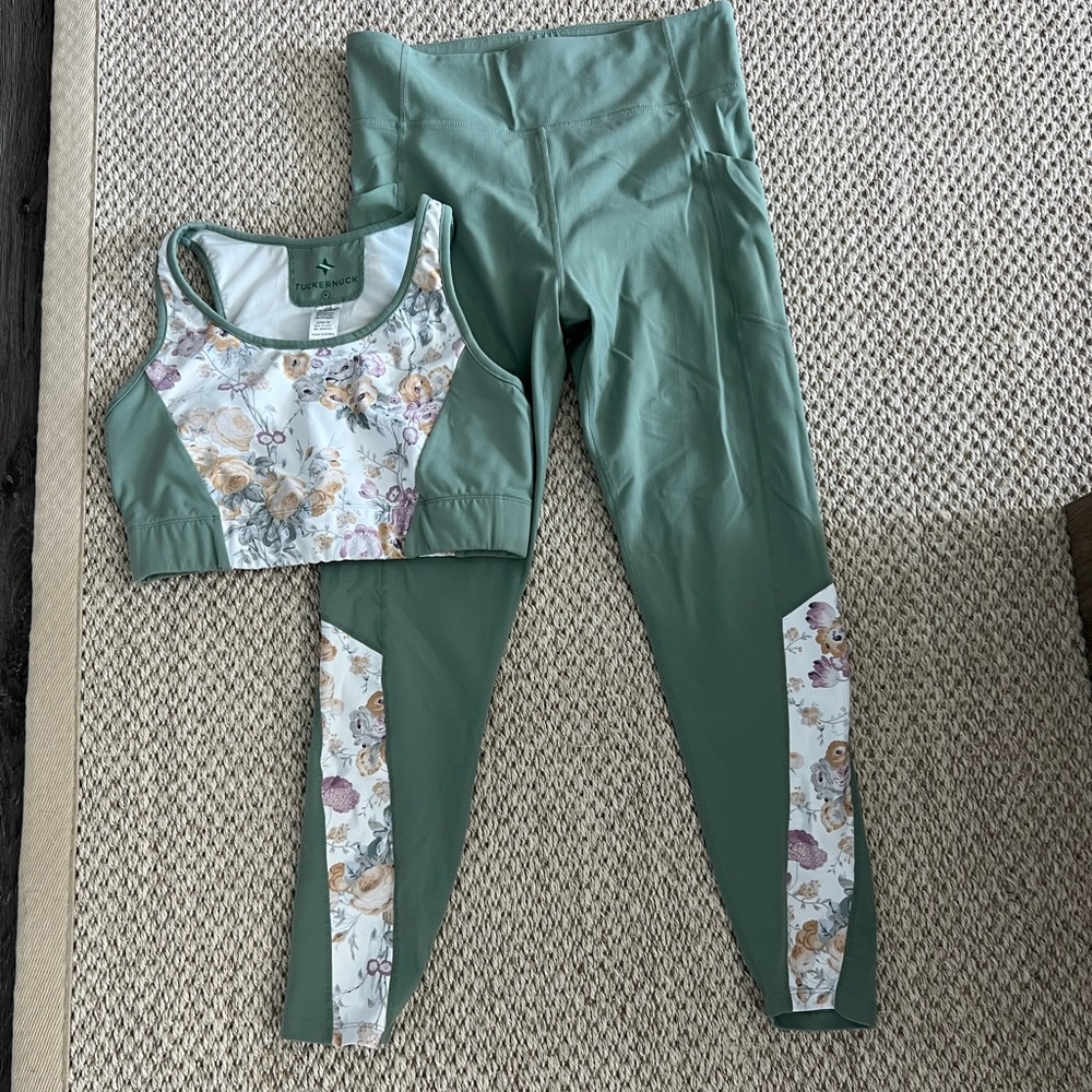 Tuckernuck workout set